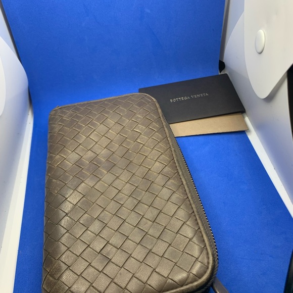 Bottega Veneta Brown nappa leather Intreciato continental zip up zippy wallet